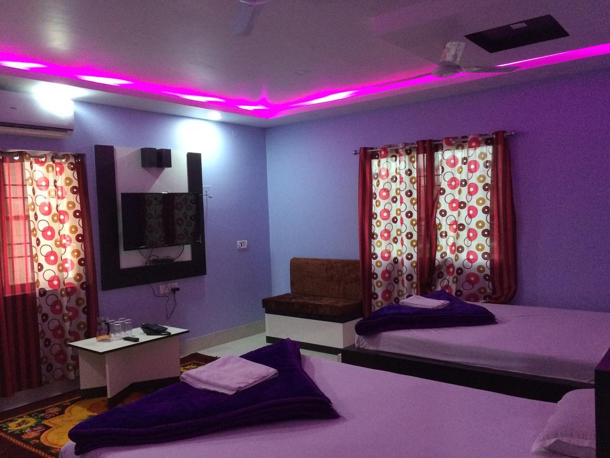 Hotel Sharda Inn 德奥加尔 外观 照片