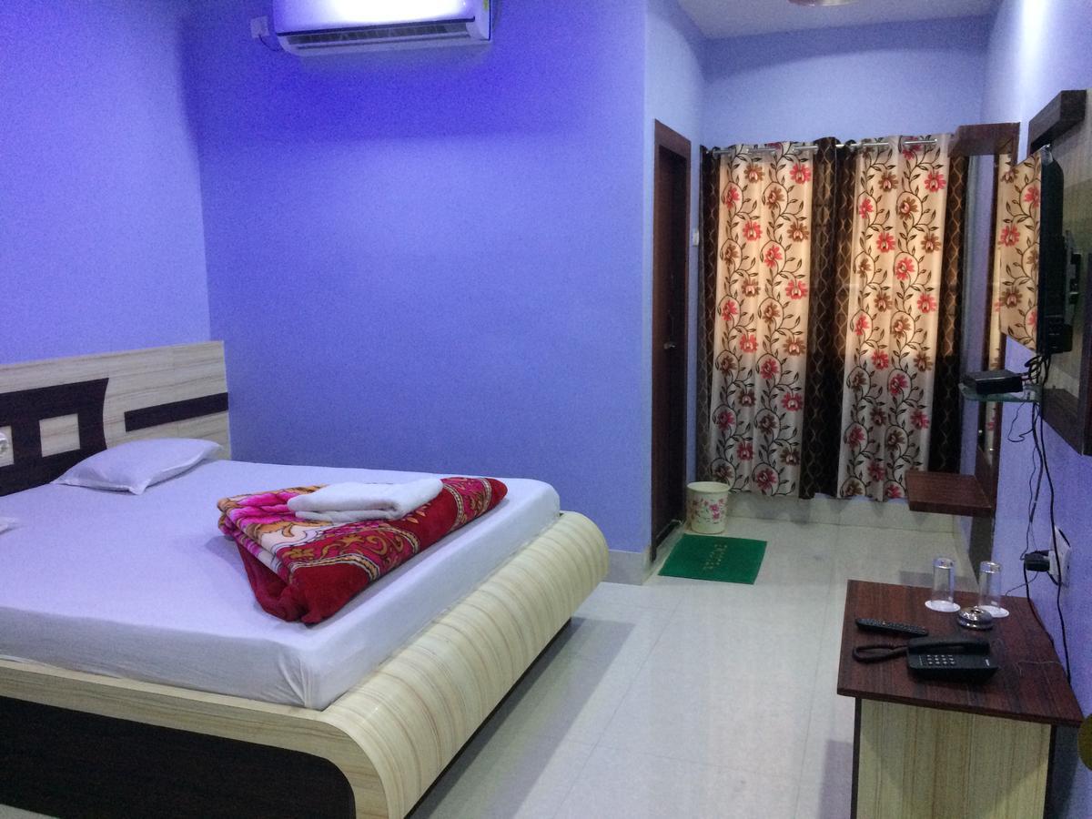 Hotel Sharda Inn 德奥加尔 外观 照片